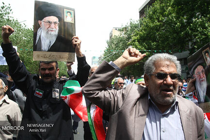 راهپیمایی نمازگزاران تهرانی در حمایت از بیانیه شورای عالی امنیت‎ ملی