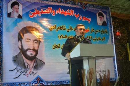 فرمانده نیروی انتظامی: وحدت ملی، تنها راه حفظ کشور است