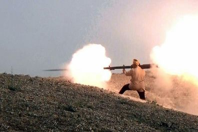 حملات توپخانه ای علیه داعش در موصل ادامه دارد