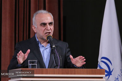 بازگشت ارز به کشور کار سهل و آسانی نیست