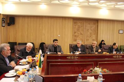 مسوولین به وعده های خود جامه عمل  بپوشانند/ رفتار دوگانه بانکها با دولت و بخش خصوصی اصلاح شود 