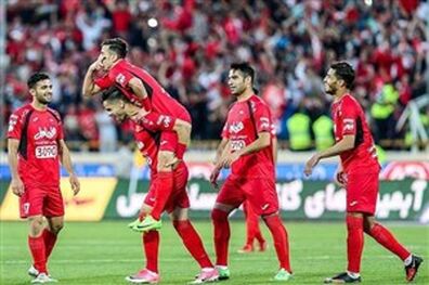 بازیکنان پرسپولیس در اردو حاضر شدند
