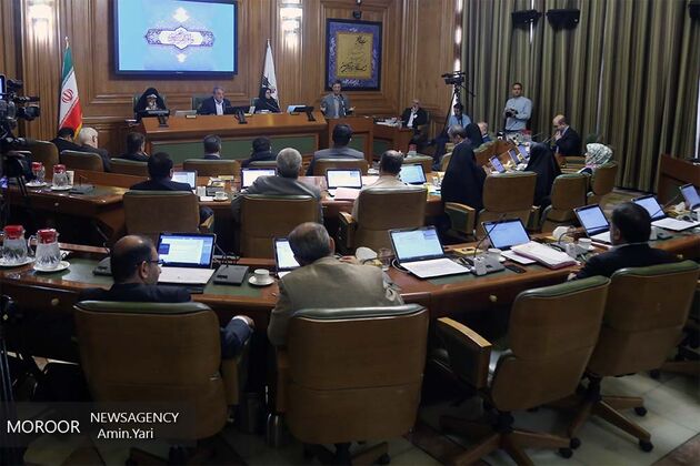 مدیریت شهری تهران باید خود را با وضعیت فعلی جامعه تطبیق دهد