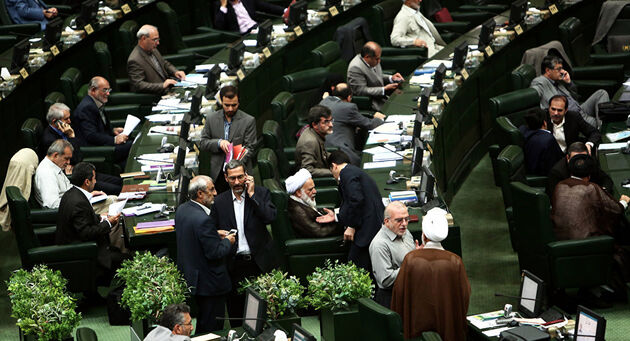 نمایندگان با رهبری دیدار می کنند