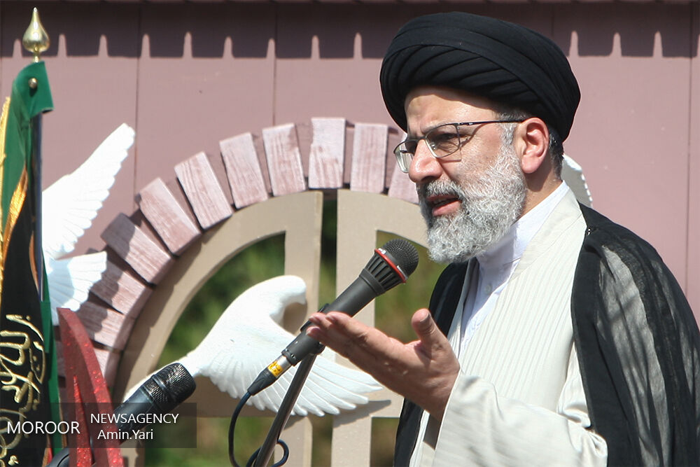 باید همچنان اولویت ناامید کردن دشمن برای مردم بماند
