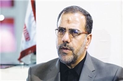 دولت به تنهایی نمی تواند مشکلات اقتصادی و اجتماعی و بیکاری را حل کند