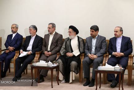 دیدار رییس‌جمهور و اعضای هیات دولت با مقام معظم رهبری 