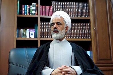 تدریس حقوق شهروندی در دانشگاه‌ها/ هدایت پایان‌نامه‌ها به سمت مفاخر ایران جای تقدیر دارد