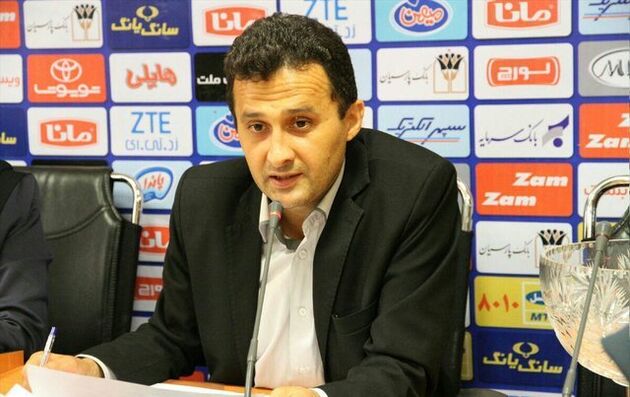 محمودزاده وضعیت نقل و انتقالات باشگاه استقلال را تشریح کرد