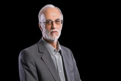 بحث اقتصاد مقاومتی در سال‌های اخیر فقط در حد شعار مطرح می‌شده/ نسبت به تولیدات داخلی تعصب داشته باشیم
