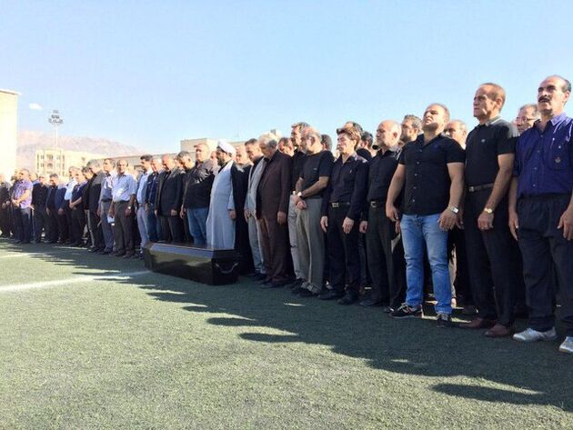 برگزاری مراسم تشییع پیکر جعفر کاشانی در باشگاه شاهین