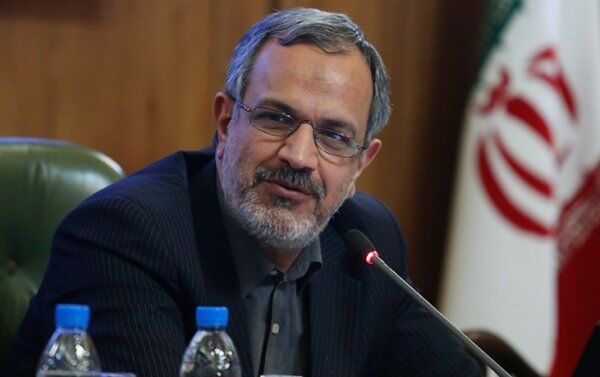 برخی افراد در هر اعتراضی فرصت طلبی می کنند