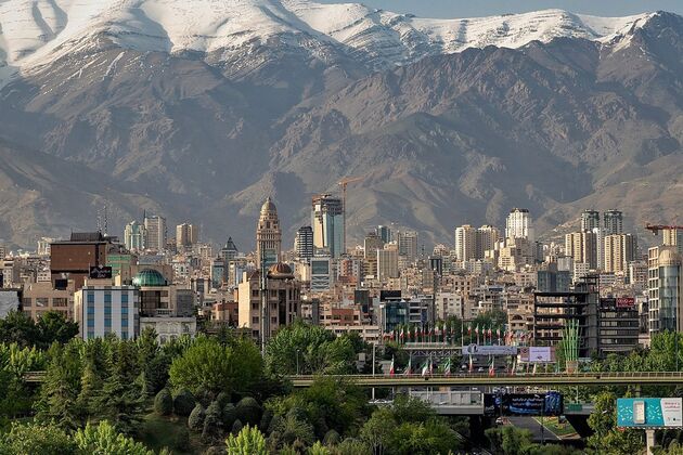 خروج صنعت ساخت‌وساز ایران از رکود