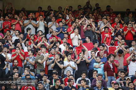 دیدار تیم های فوتبال پرسپولیس ایران و الوحده امارات