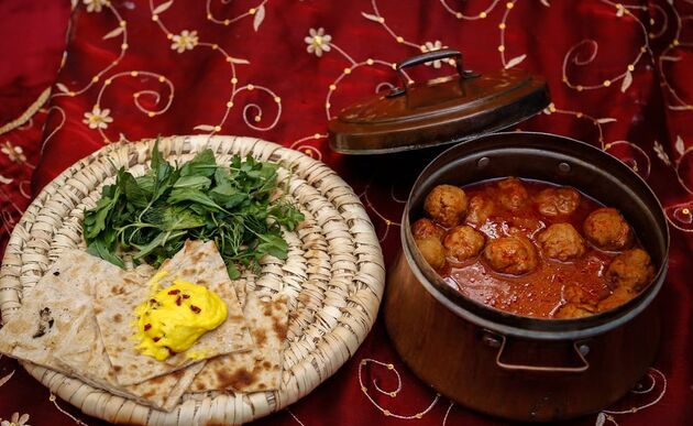 جشنواره بزرگ غذاهای سنتی ایرانی در اصفهان برگزار می‌شود