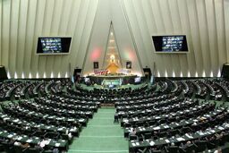 حجم فعلی قاچاق ۶۰۰ هزار فرصت شغلی را از بین می‌برد