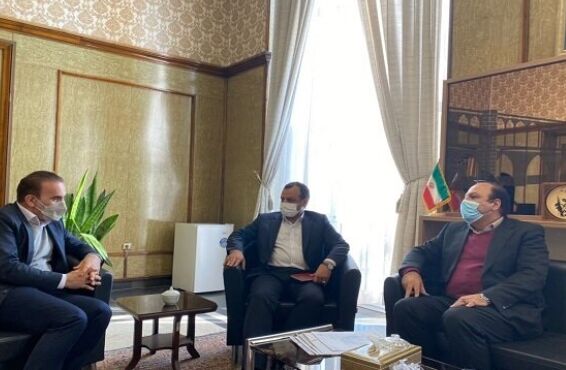 دیدار وزیر اقتصاد با رئیس کل سازمان نظام پزشکی ایران