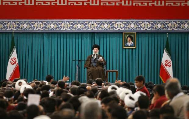 اگر انتخابات ضعیف باشد همه ضرر می‌کنند
