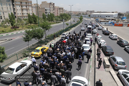  پیکر حجت‌الاسلام و المسلمین دکتر احمد احمدی عضو فقید شورای عالی انقلاب فرهنگی و رئیس سازمان مطالعه و تدوین کتب علوم انسانی دانشگاه‌ها