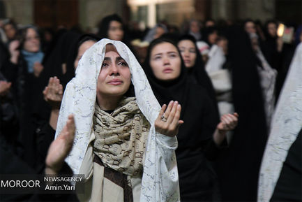 شب بیست و یکم ماه مبارک رمضان در حرم مطهر امام خمینی (ره)