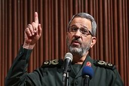 انقلابی بودن افراد و سازمان‌ها لازم و ملزوم یکدیگر است