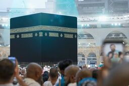 اعلام جزئیات تعرفه مکالمه و اینترنت برای حجاج/سم کارت ایرانی یا عربستانی؟