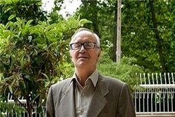 تشکیل احزاب باعث خروج جامعه از حالت «دولت- اپوزیسیون» می‌شود/ هیچ یک از گروه‌های فعلی، حزب به معنای واقعی نیستند