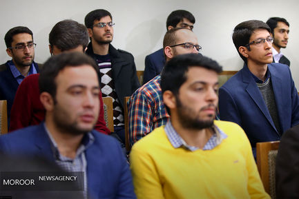 دیدار نخبگان و دانشجویان بسیجی مدال‌آور دانشگاه صنعتی شریف با مقام معظم رهبری