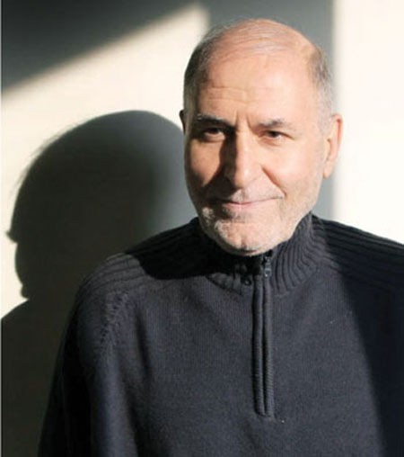 هر 9 ساعت یک بحران برای روحانی