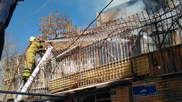 انفجار مرگبار مواد محترقه در خیابان انقلاب