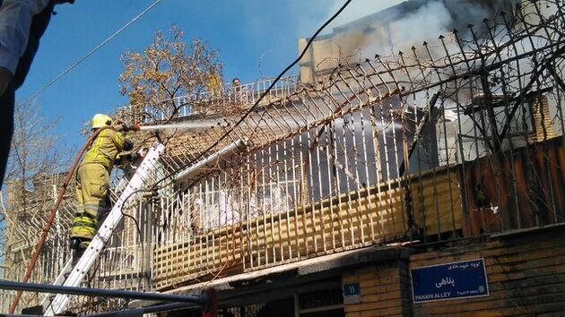 انفجار مرگبار مواد محترقه در خیابان انقلاب