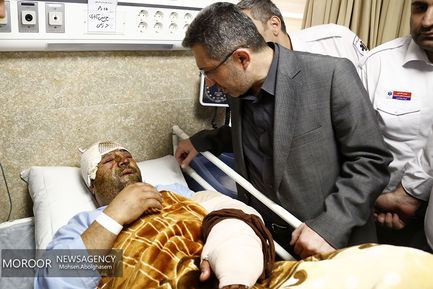 مصدومان حادثه واژگونی اتوبوس حامل زائران ایرانی