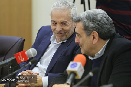 امضای قرارداد تامین قطارهای خط ۷ متروی تهران