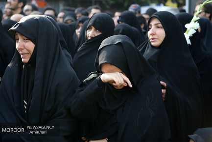 تشیع پیکرهای مطهر 135 شهید گمنام دوران دفاع مقدس