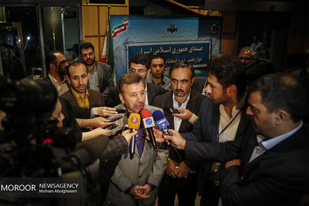 بازدید واعظی وزیر ارتباطات از ستاد انتخابات کشور