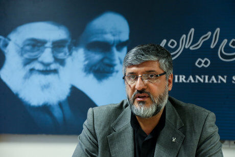پاسخ پولادگر به اختلافش با ساعی: برخی خودشان را جدا از دیگران می‌دانند