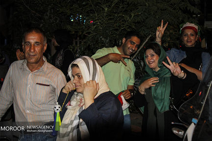 شادی مردم پس از صعود تیم ملی فوتبال به جام جهانی روسیه