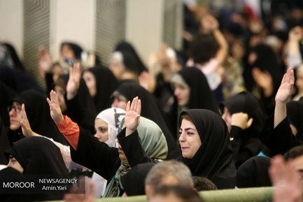 دعای پر فیض عرفه در مصلی امام خمینی (ره)