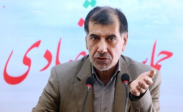 اصلاح طلبان از روحانی عبور نمی کنند/کاندیدایی در اصولگران مشخص نشد/احمدی نژاد آرای روحانی را تهدید می کرد