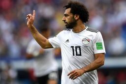 محمد صلاح در تیم ملی مصر باقی می ماند