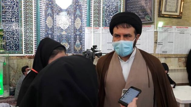 معاون دادستان کل کشور پای صندوق رای حضور یافت