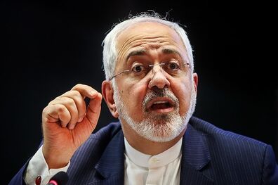 ظریف: خودتان را مسخره نکنید، سیاست تغییر حکومت در ایران جواب نمی‌دهد