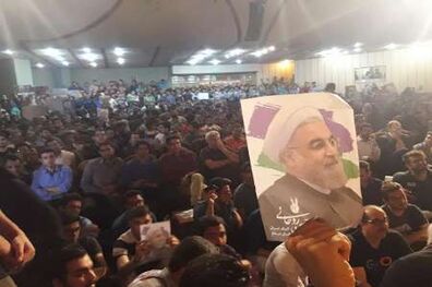 زیباکلام: آزادی و انتخابات از خواسته های انقلاب اسلامی است