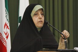 مناظره‌های دانشجویی می‌توانند موضوعات چالشی جامعه را پوشش دهند
