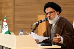 لایه‌های عمیق وجودی جامعه ما نمی‌خواهد تسلیم تجدد شود