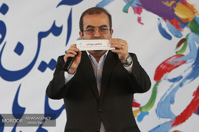 فرزاد حسنی آغازگر و حمیدرضا مدقق پایان بخش نشست های خبری