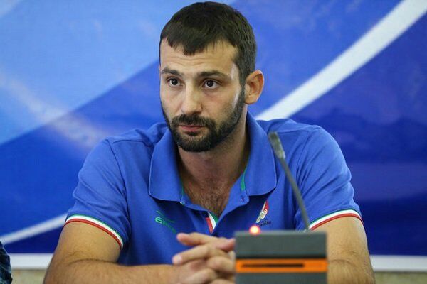 سرمربی تیم ملی واترپلو ایران فردا وارد ایران می ‌شود