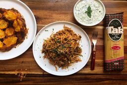 ماکارونی سه برابر شده و بازهم در بازار نیست/ دست دلالان در کار است