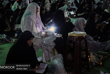 شب بیست و سوم ماه مبارک رمضان در امامزاده صالح (ع) تجریش