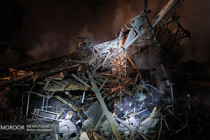 عملیات امداد و نجات بامدادی در ساختمان پلاسکو 